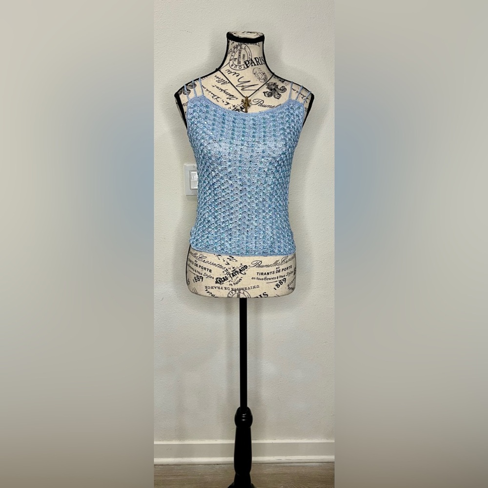 Crochet top baby blue